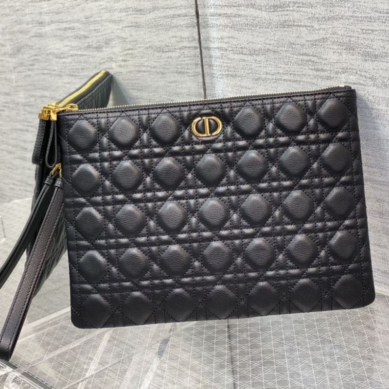 D*or clutch bags